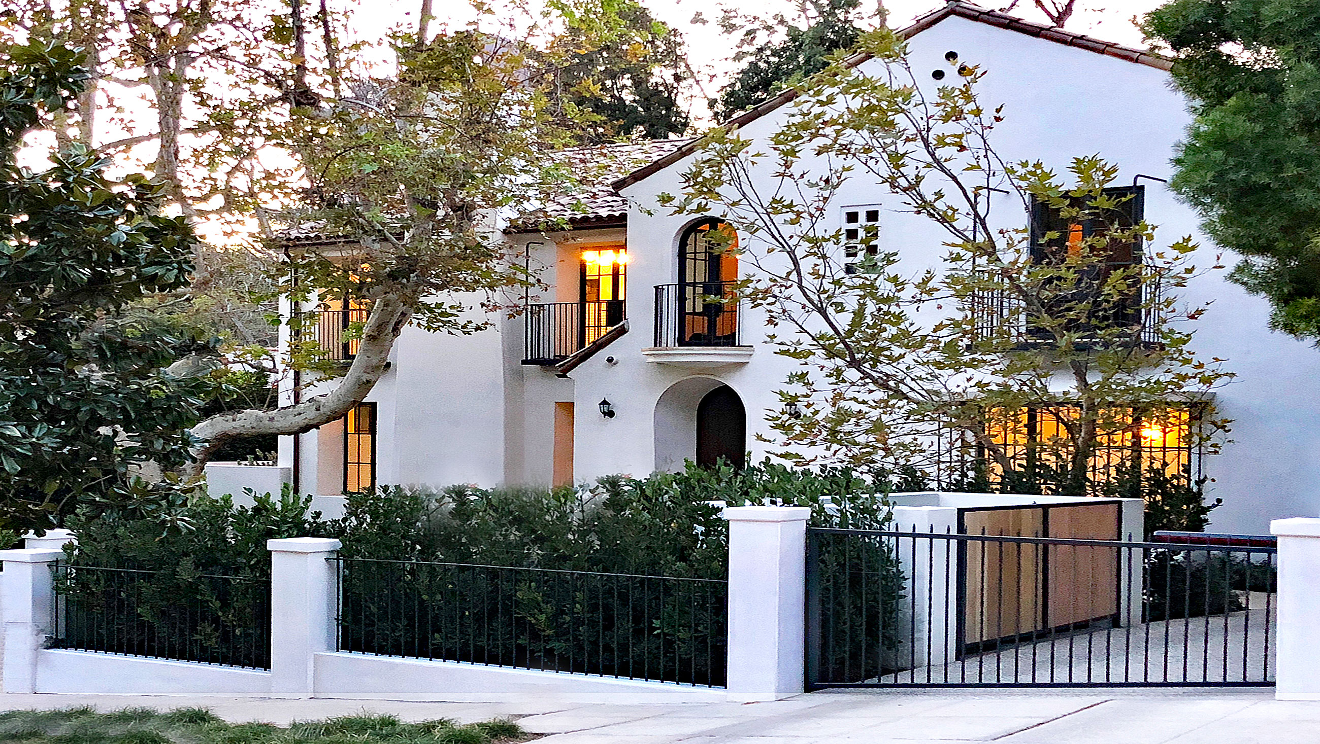 building_construction_group_scott_harris__aberdeen_front_exterior_twiglight